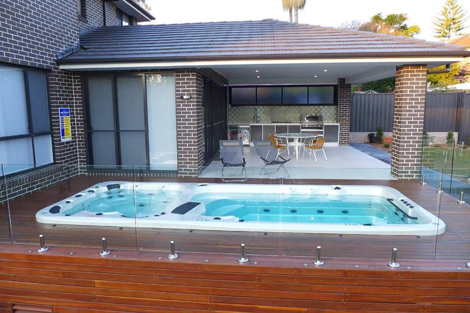 Плавательный спа бассейн Vortex Spas Hydrozone PRO