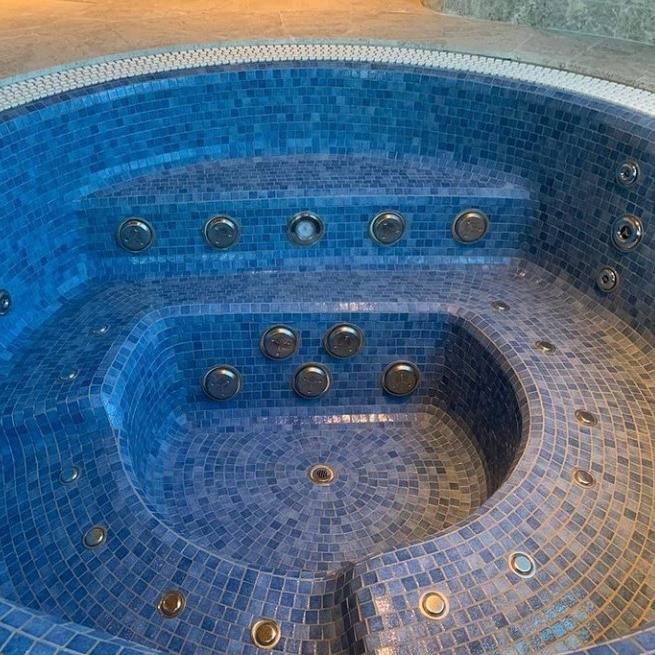 Переливной спа-бассейн AstralPool Mirage / Aquavia Oasis
