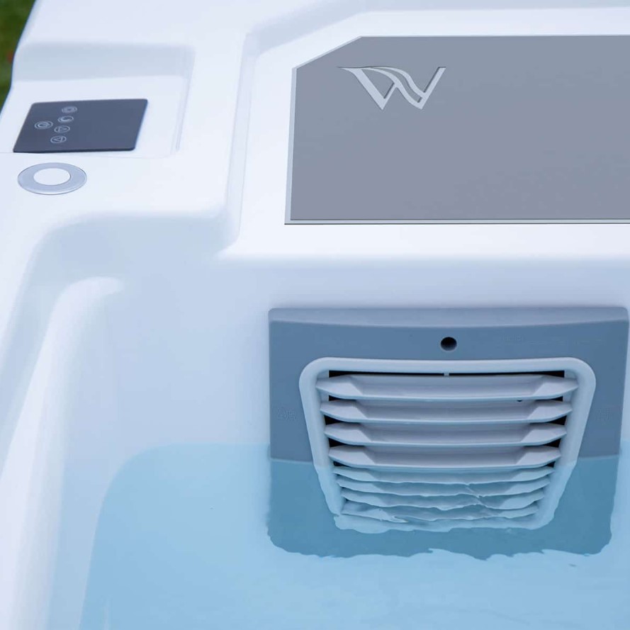 Мини спа-бассейн Wellis ICELAND с охлаждением воды