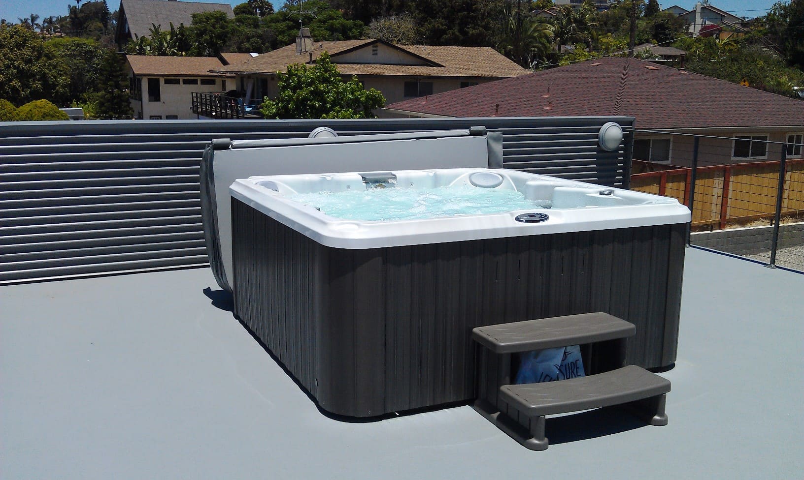 Спа бассейн Jacuzzi J-235