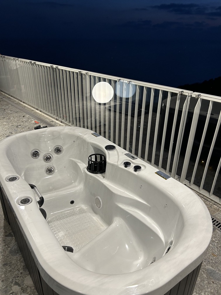 Спа бассейн BestSpas Island